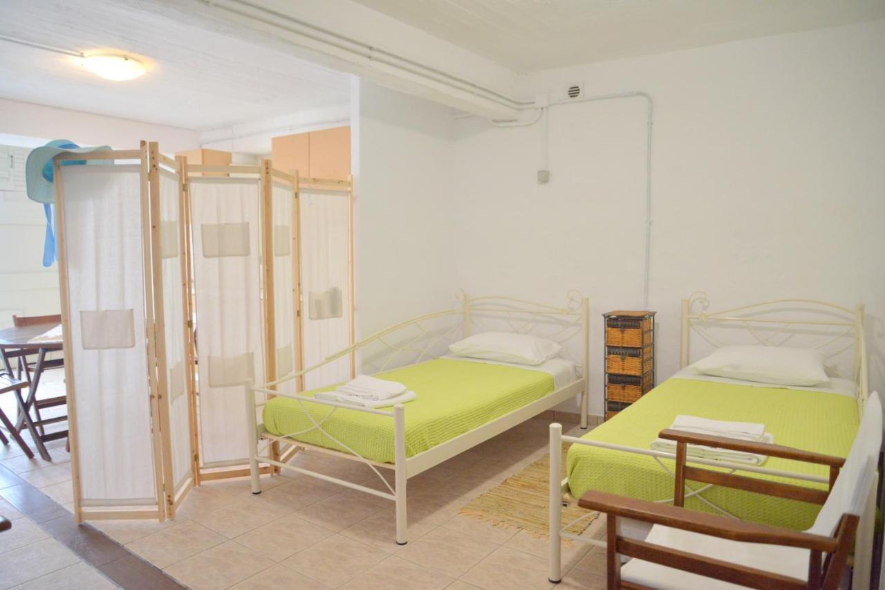 Milos Apartments Kardapis Ground Floor Klima  Extérieur photo